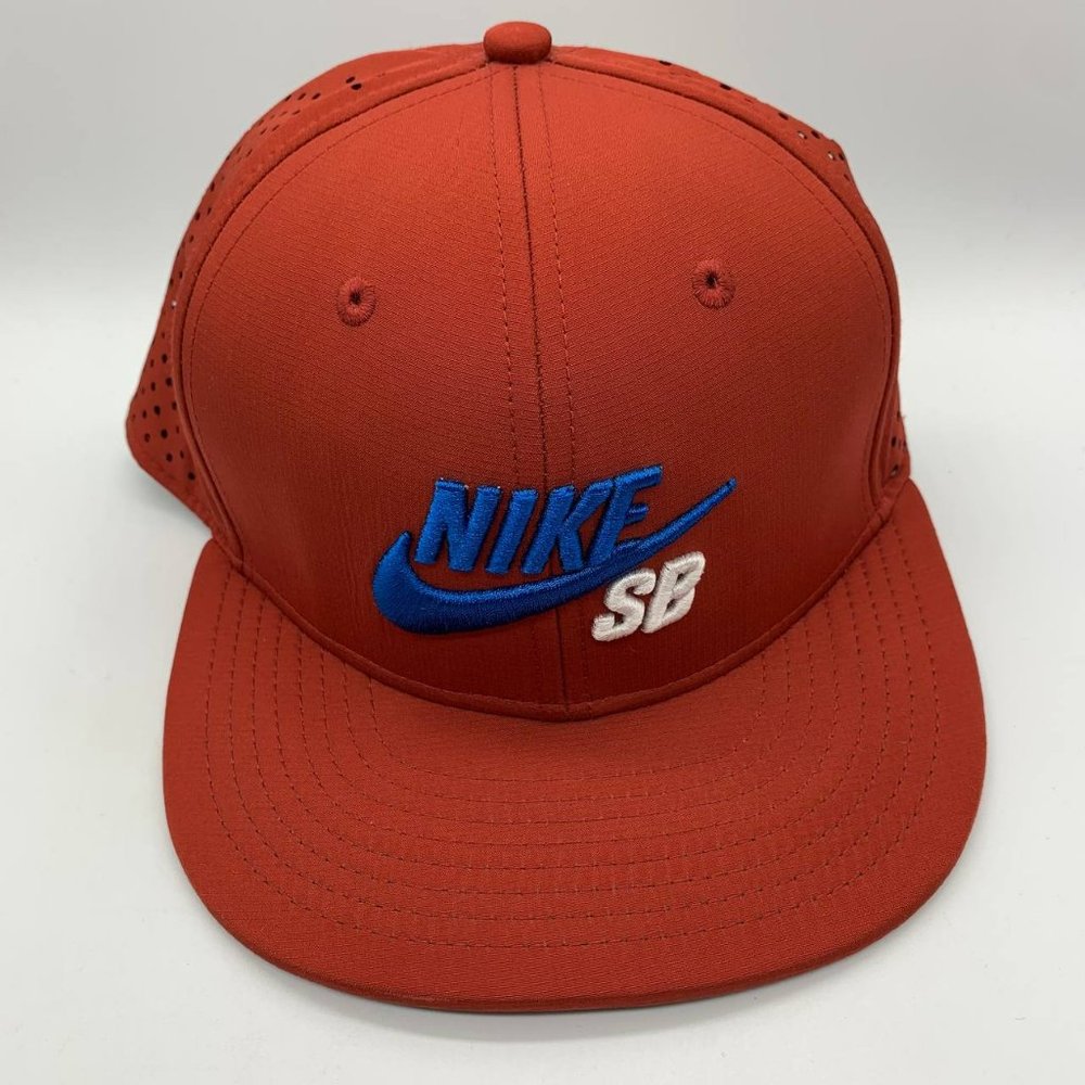 Nike SB Skateboarding Trucker Hat Snapback Cap Youth